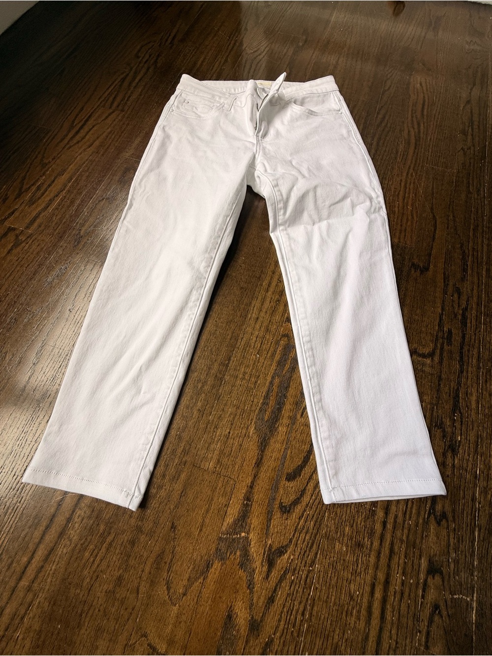 Kut from the Kloth White Jeans - Clean Cropped Style